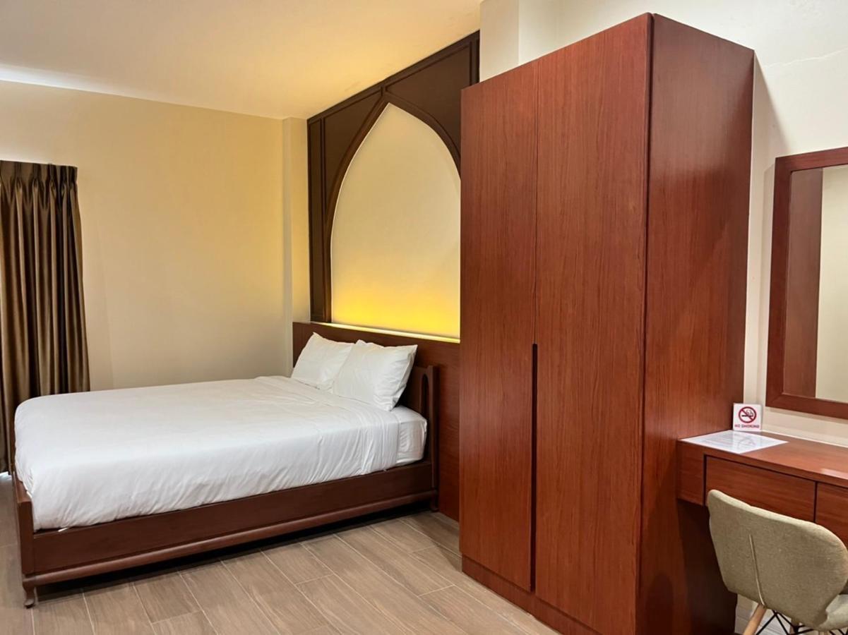 Anwari Hotel Bangkok Esterno foto